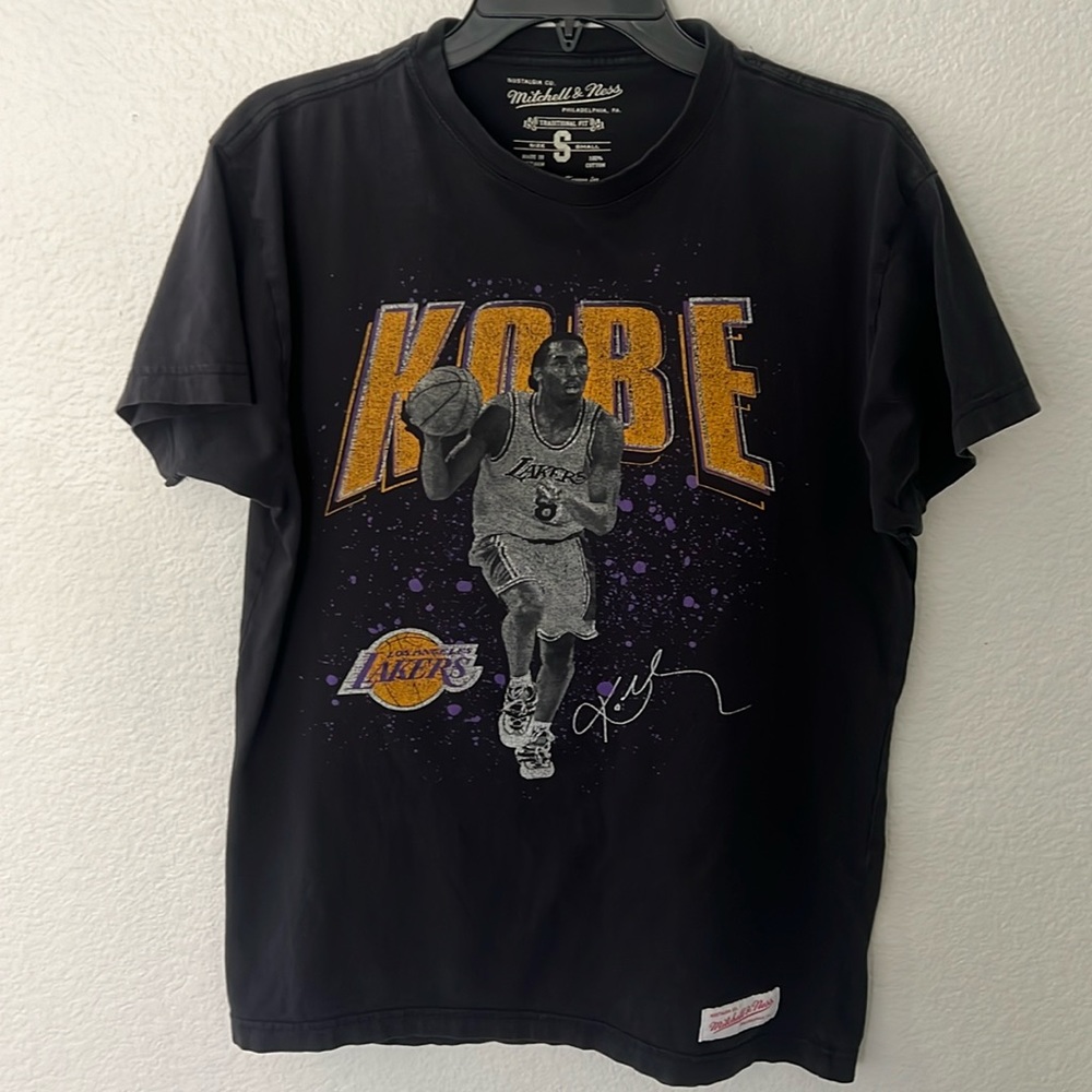Mitchell & Ness “Kobe” Shirt